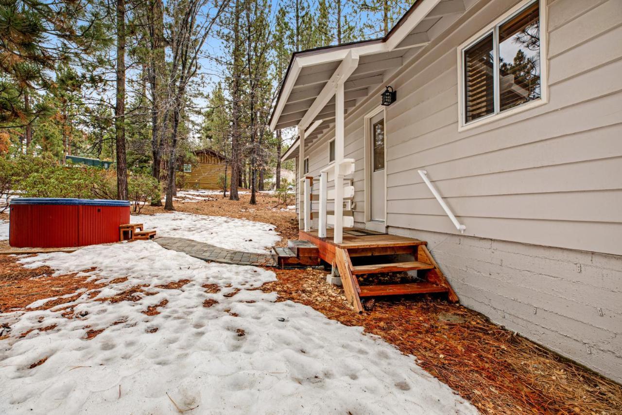 Вилла Bearfoot Summit Haus Биг Бэар Лейк Экстерьер фото
